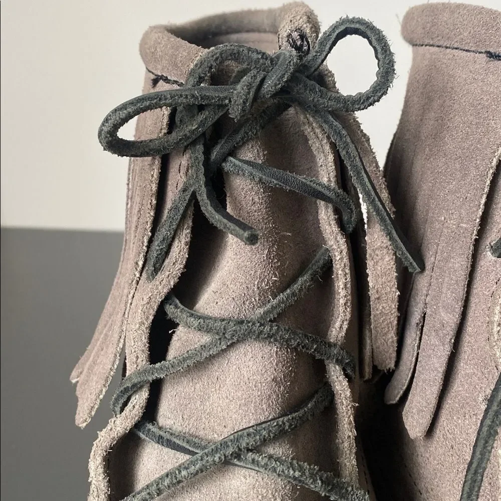Minnetonka Suede Boot Suede Moccasin Fringe Boots Women 9 Boho Western Renfaire